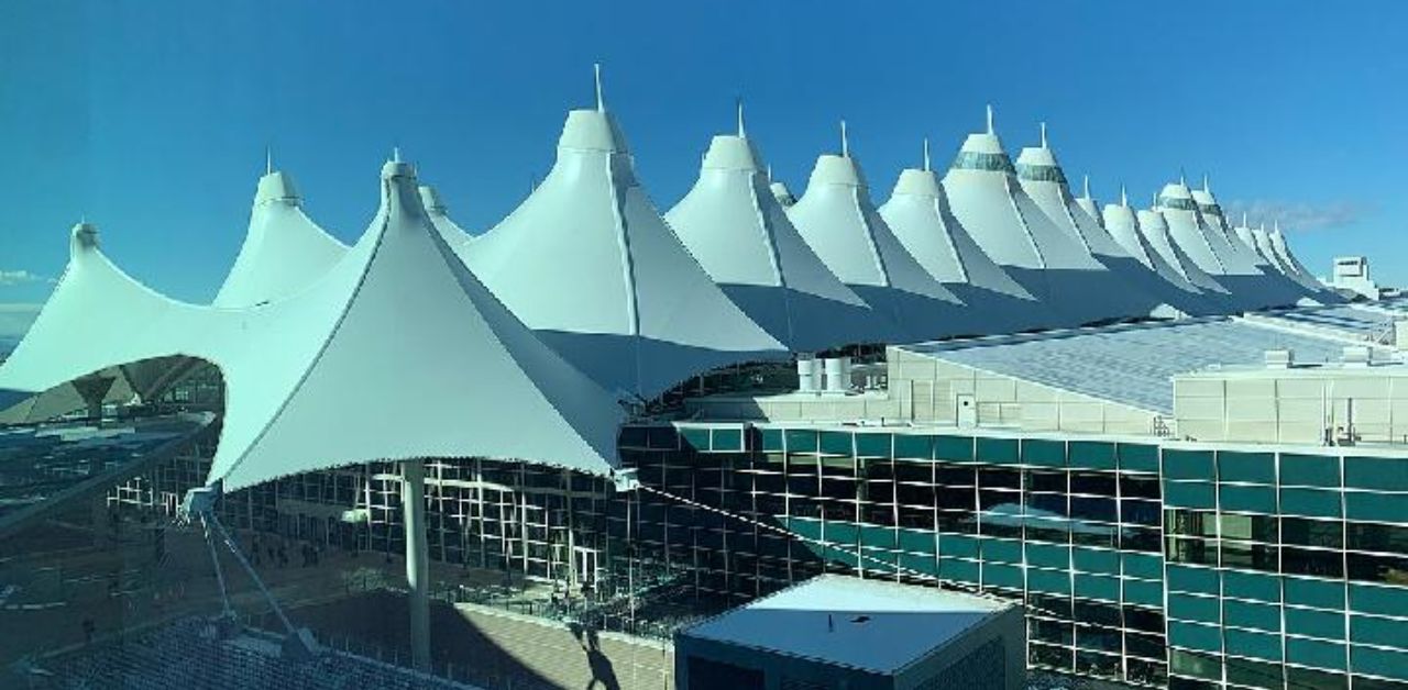 Lagaligo Bua Airport