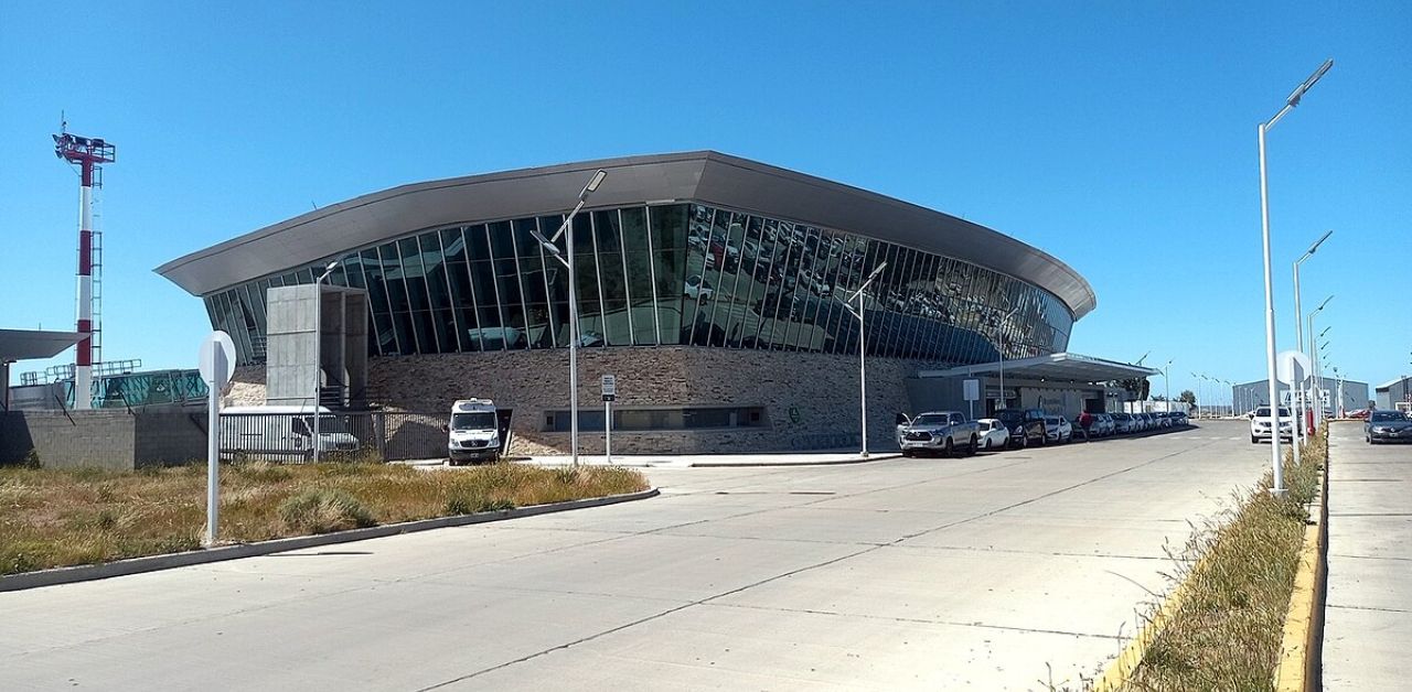 General Enrique Mosconi Airport