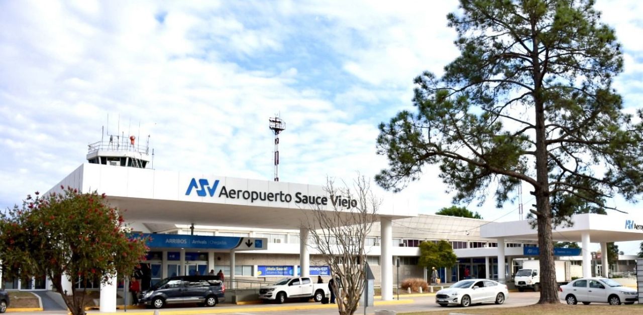 Sauce Viejo Airport